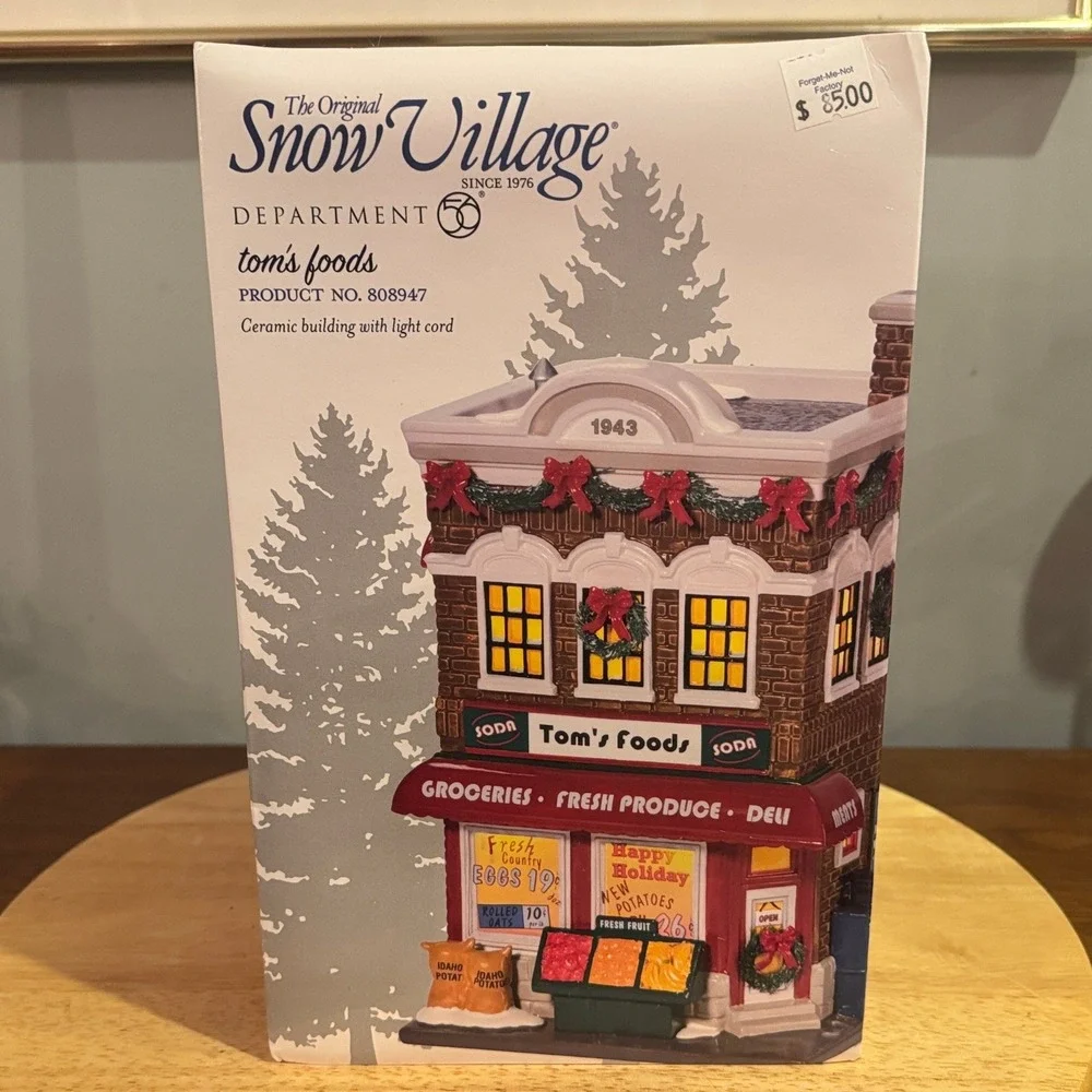 Department 56 Tom's Foods Grocery Snow Village Lighted 808947 Dept 56 Boxed RARE